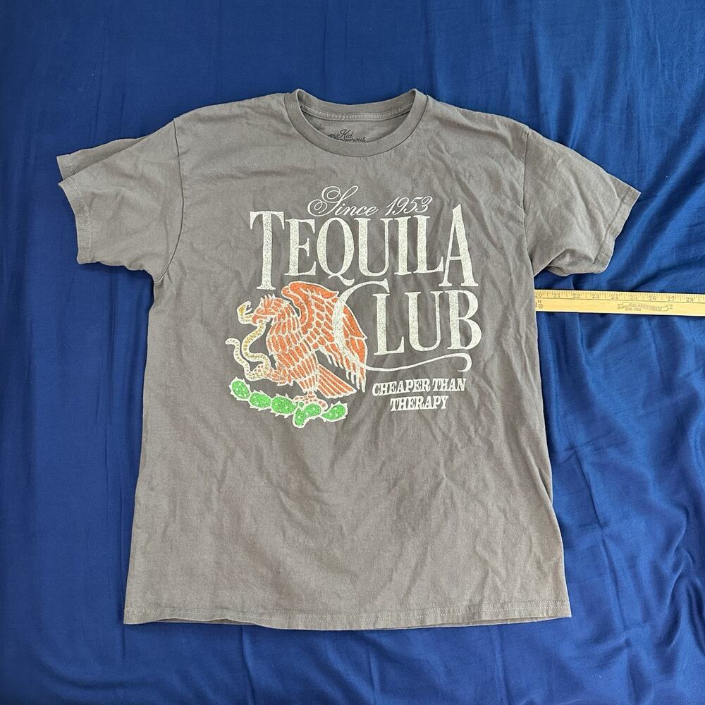 Kid Dangerous Tequila Club Graphic T-Shirt Beige Size L Tequila Club